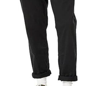 Amazon Essentials Men's Tapered fit Elasticated waist chino Pant, Black Medium/